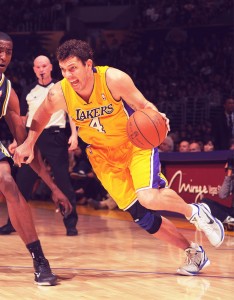 Luke Walton_Lakers. Courtesy Andrew D Bernstein_NBAE Getty Images