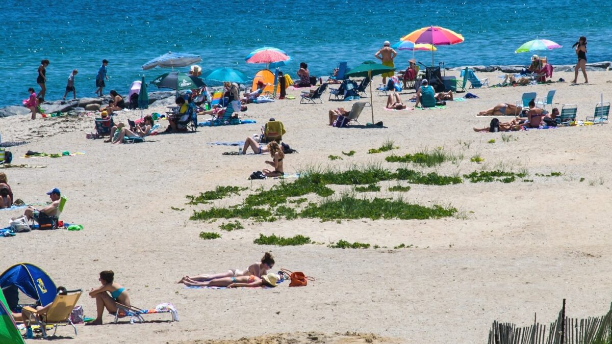 Truth About Sunscreen. Fact From Fiction