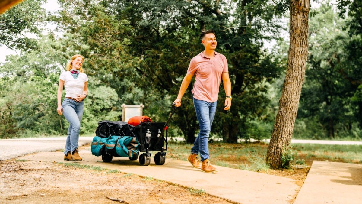 best outdoor utility wagon - GoLabs WA2